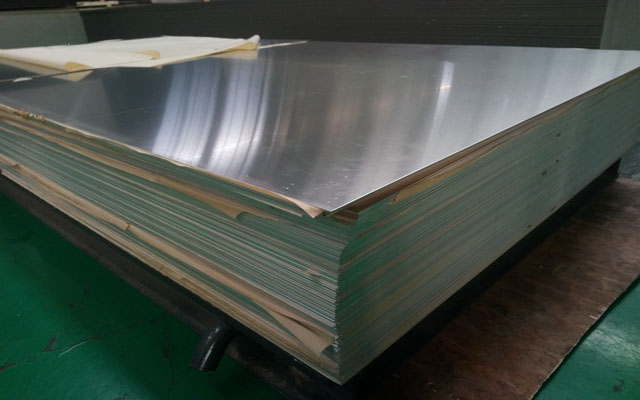 铝塑板用1060铝板2mm铝板价格_铝板厂家
