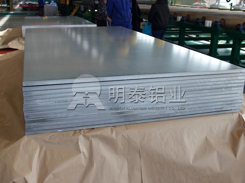 3004铝板厂家-工业化厂房屋面板用3004铝镁锰板基材价格多少