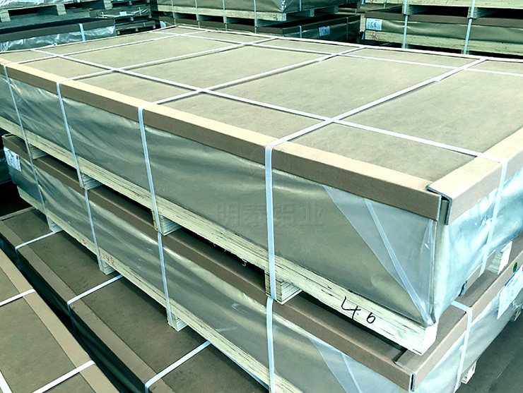 6061 CNC加工铝板：规格齐全，表面覆膜